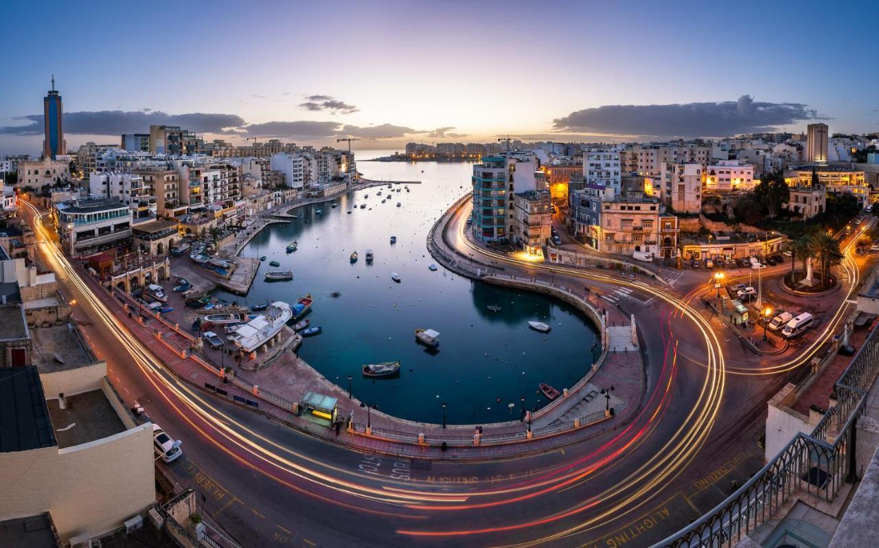 Deluxe Apartment With Valletta And Harbour Views Sliema Exterior photo