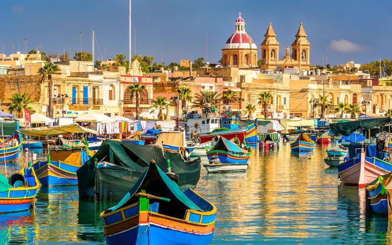 Deluxe Apartment With Valletta And Harbour Views Sliema Exterior photo