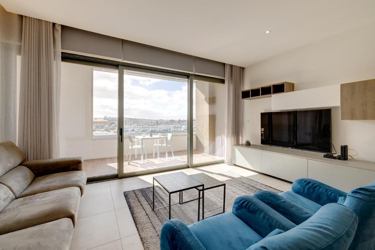 Deluxe Apartment With Valletta And Harbour Views Sliema Exterior photo